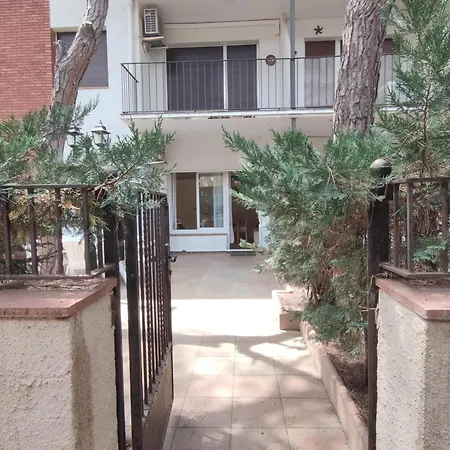 Con Terraza A Metros De La Playa Y Zona Comercial, Ideal Familiar - Costa Brava - Es-209-68 * פלטחה ד'ארו