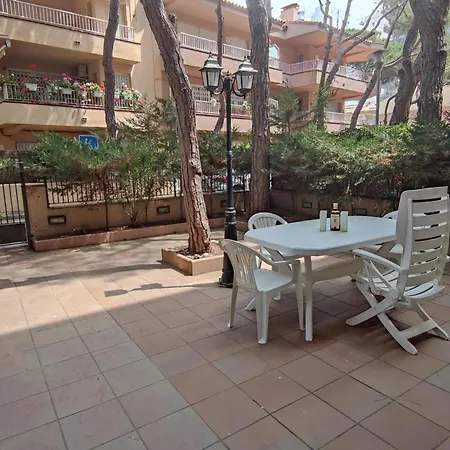 アパート Con Terraza A Metros De La Playa Y Zona Comercial, Ideal Familiar - Costa Brava - Es-209-68 *
