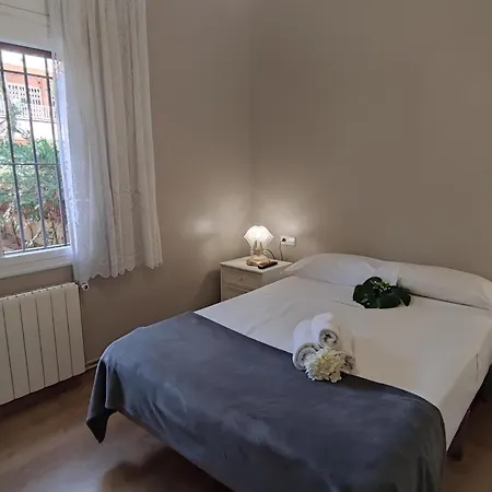 Con Terraza A Metros De La Playa Y Zona Comercial, Ideal Familiar - Costa Brava - Es-209-68 Apartamento *