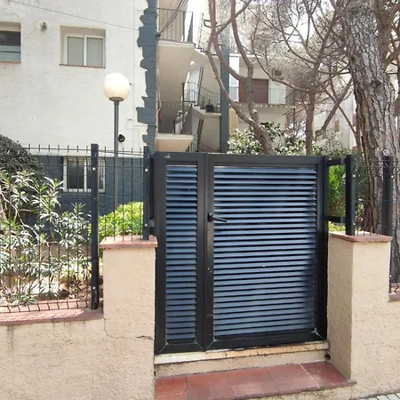 Apartamento Con Terraza A Metros De La Playa Y Zona Comercial, Ideal Familiar - Costa Brava - Es-209-68 Platja d'Aro (Playa de Aro)