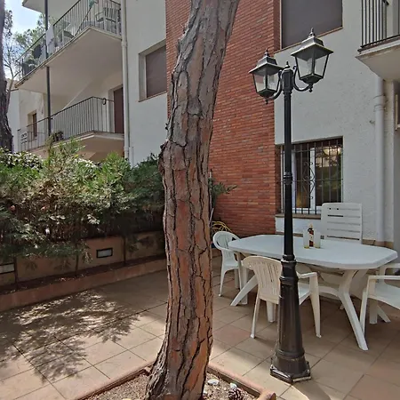 Con Terraza A Metros De La Playa Y Zona Comercial, Ideal Familiar - Costa Brava - Es-209-68 Apartamento *
